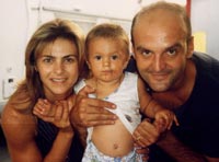 Paride con la moglie Snejinka Nedeva e il figlio Cristian